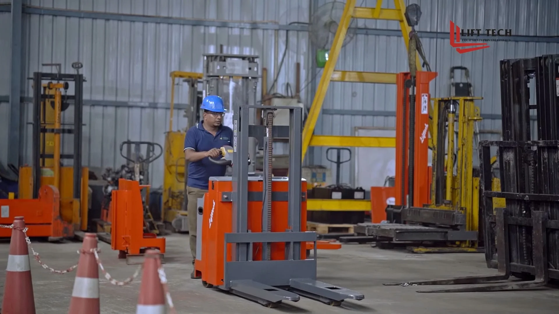 Hydraulic stacker manufacturers in sricity