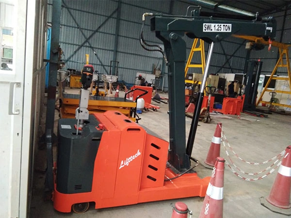 Bopt Cum Floor Crane